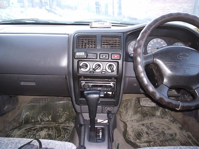 1998 Nissan Pulsar