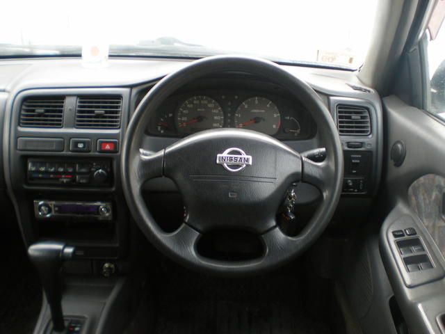1998 Nissan Pulsar