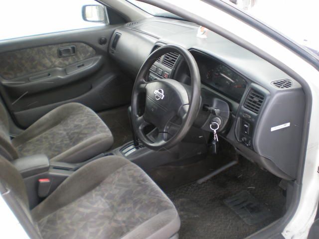 1998 Nissan Pulsar