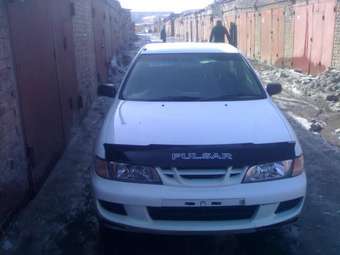 1998 Nissan Pulsar Pics