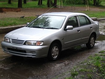 1999 Nissan Pulsar