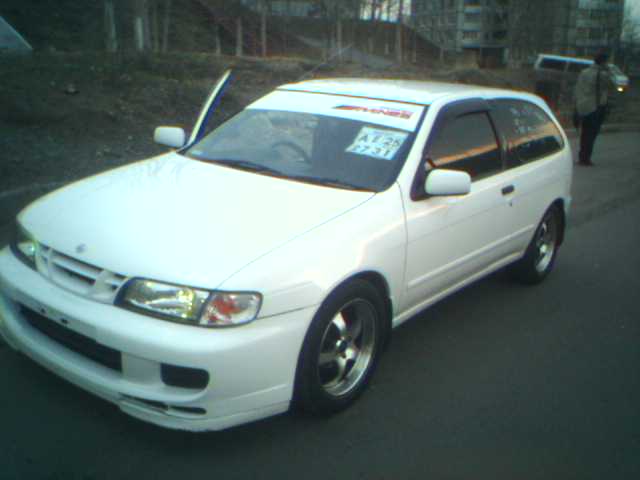 1999 Nissan Pulsar