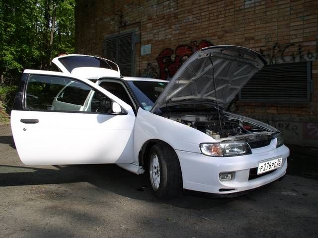 1999 Nissan Pulsar