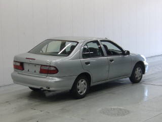 1999 Nissan Pulsar Photos