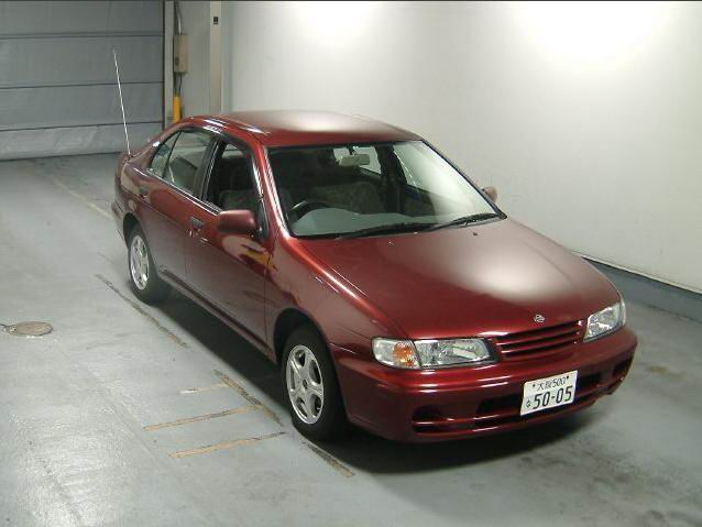 1999 Nissan Pulsar Pictures