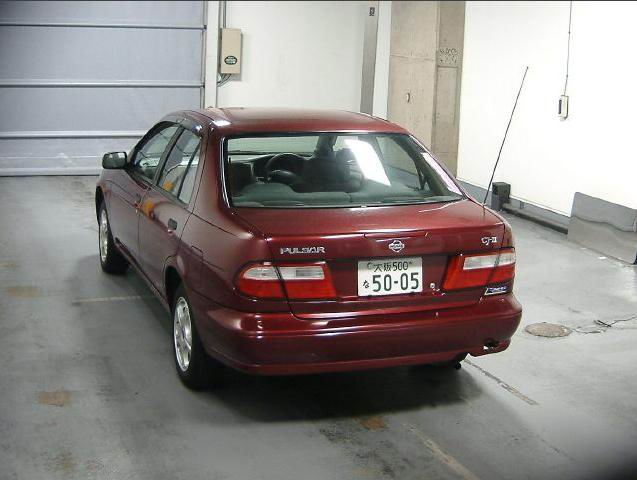 1999 Nissan Pulsar Photos
