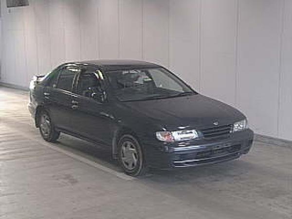 1999 Nissan Pulsar Photos