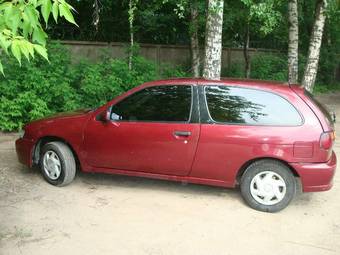 1999 Nissan Pulsar Wallpapers