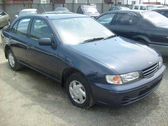 1999 Nissan Pulsar Images