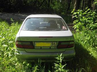 1999 Nissan Pulsar Pictures