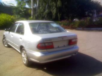 1999 Nissan Pulsar Photos