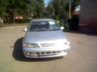 1999 Nissan Pulsar Images