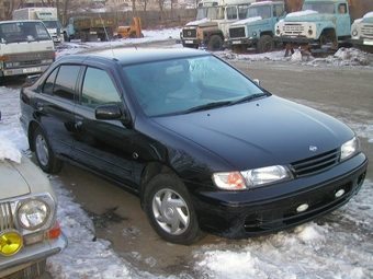 2000 Nissan Pulsar