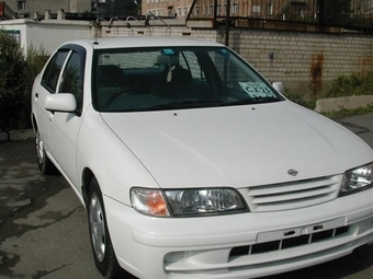 2000 Nissan Pulsar