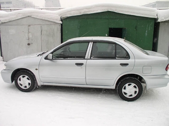 2000 Nissan Pulsar