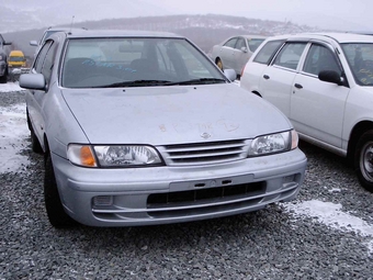 2000 Nissan Pulsar