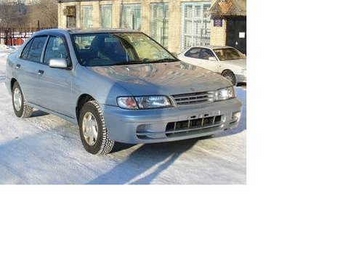 2000 Nissan Pulsar