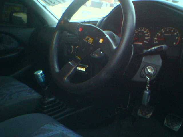 2000 Nissan Pulsar