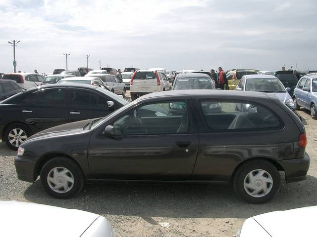 2000 Nissan Pulsar