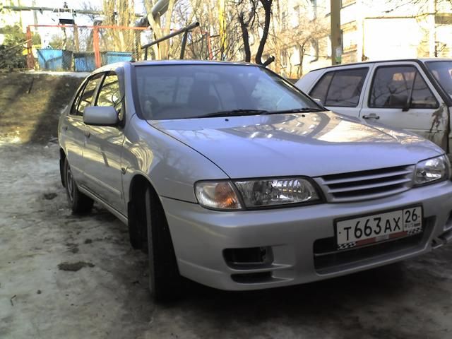 2000 Nissan Pulsar