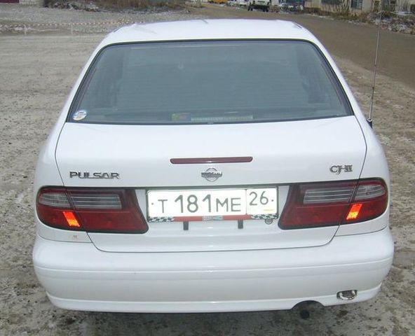 2000 Nissan Pulsar