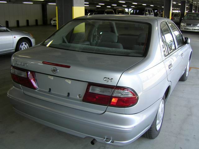 2000 Nissan Pulsar Pictures