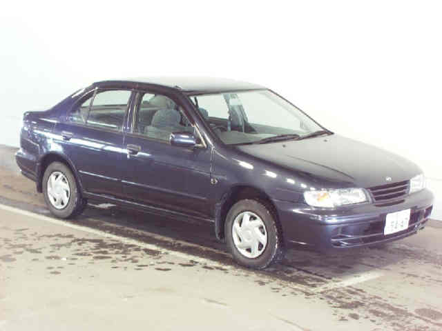 2000 Nissan Pulsar Pics