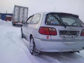 2000 Nissan Pulsar Pics