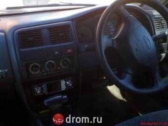 2000 Nissan Pulsar Pictures