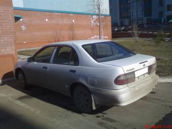 2000 Nissan Pulsar Pictures
