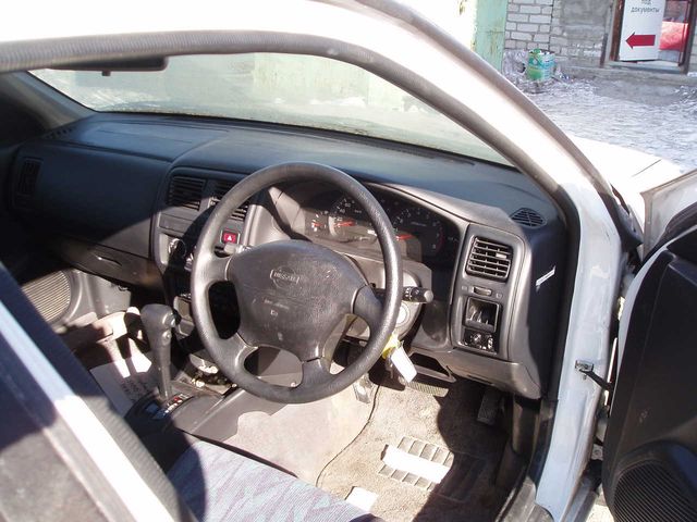 1997 Nissan Pulsar Serie S-RV