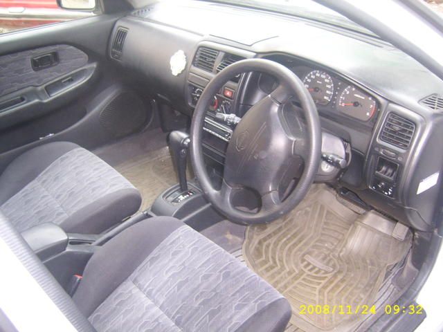 1998 Nissan Pulsar Serie S-RV