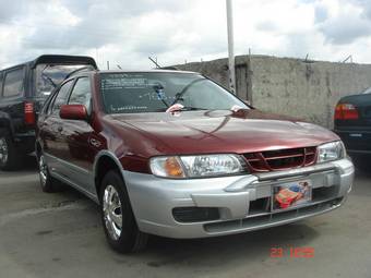 1999 Nissan Pulsar Serie S-RV Photos