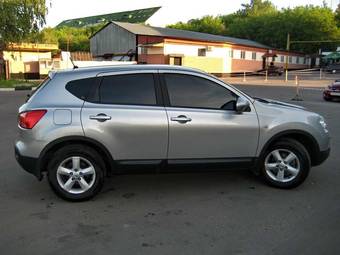 2008 Nissan Qashqai Photos