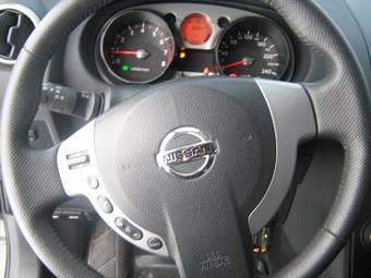 2008 Nissan Qashqai Pictures