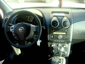 2008 Nissan Qashqai Photos