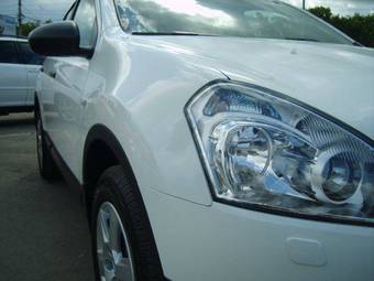 2009 Nissan Qashqai Photos