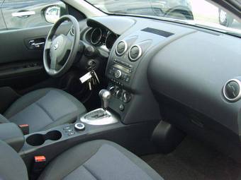 2009 Nissan Qashqai Images