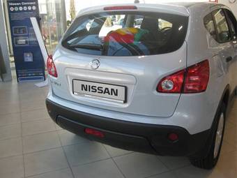 2009 Nissan Qashqai Images