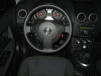 2009 Nissan Qashqai Photos