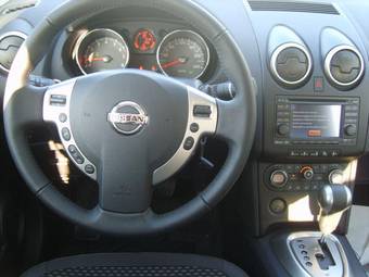 2009 Nissan Qashqai Pics