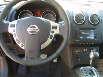 2009 Nissan Qashqai Pictures