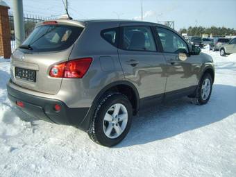 2009 Nissan Qashqai Photos