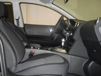 2009 Nissan Qashqai Pictures