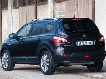 2010 Nissan Qashqai Pics