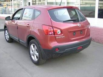 2010 Nissan Qashqai Pictures