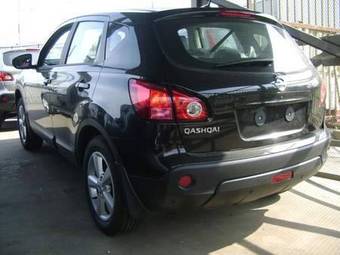 2010 Nissan Qashqai Pictures
