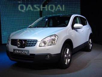 2010 Nissan Qashqai Pictures