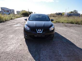 2010 Nissan Qashqai Pics