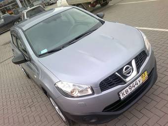 2010 Nissan Qashqai Pictures